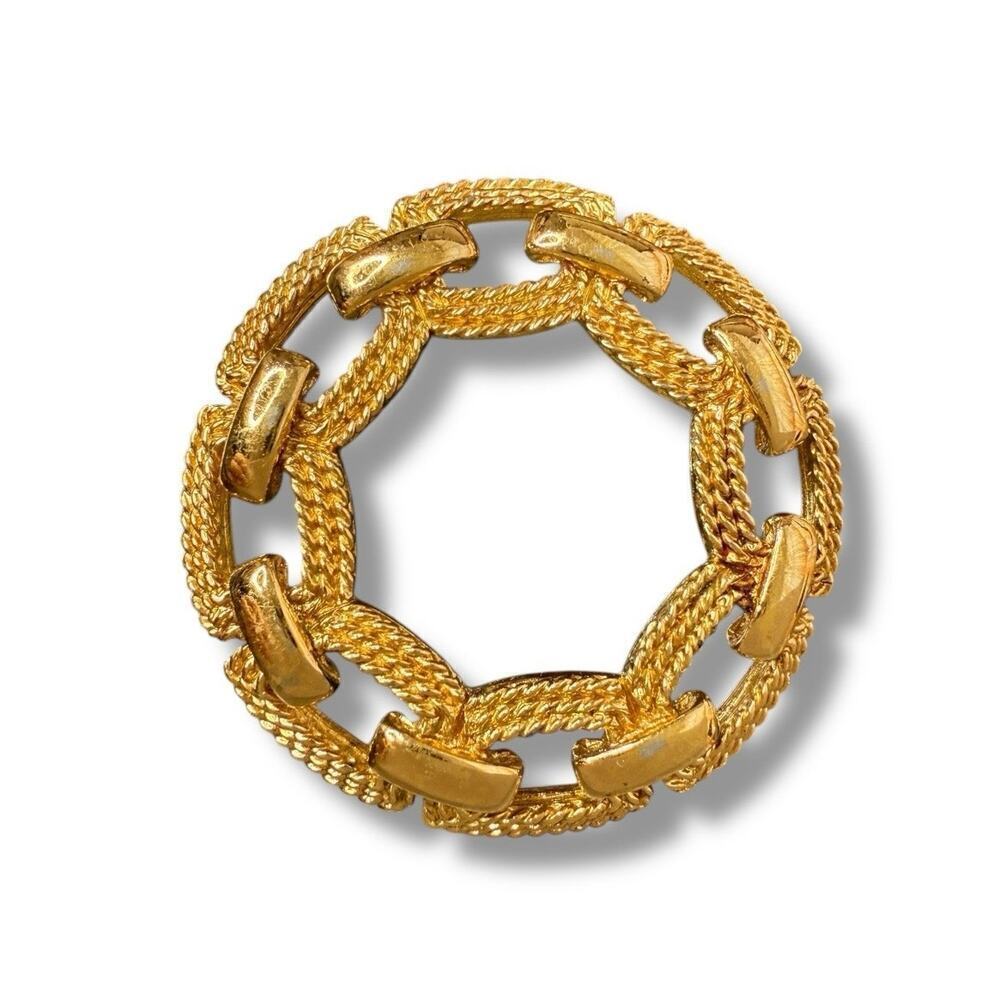 Vintage MONET Brooch Round Circle Wreath Textured  Pin